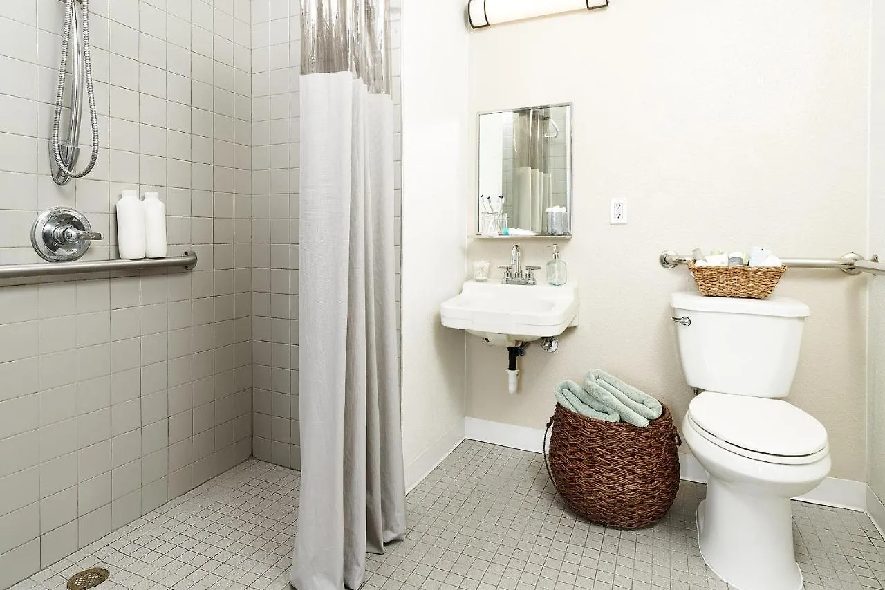 Intown Suites Extended Stay Nashville Tn - Bell Road United States